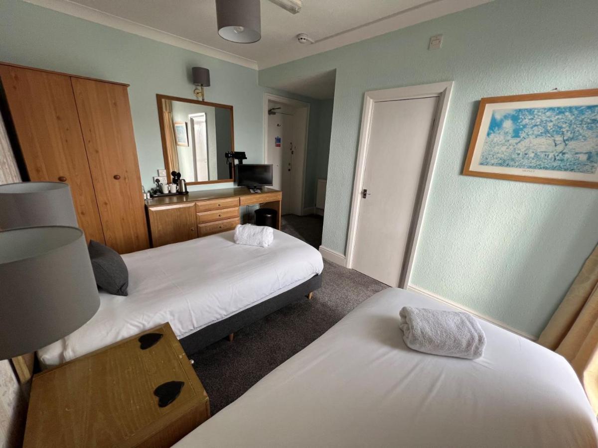ホテル Swn Y Mor ランディドノー 部屋 写真
